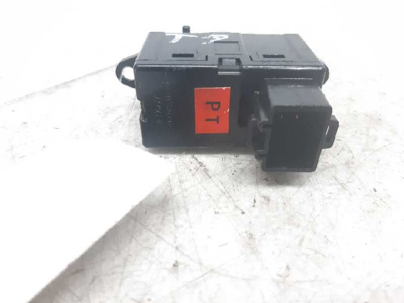 DAEWOO Nubira J100 (1997-1999) Rear Right Door Window Control Switch 96190777 20195993