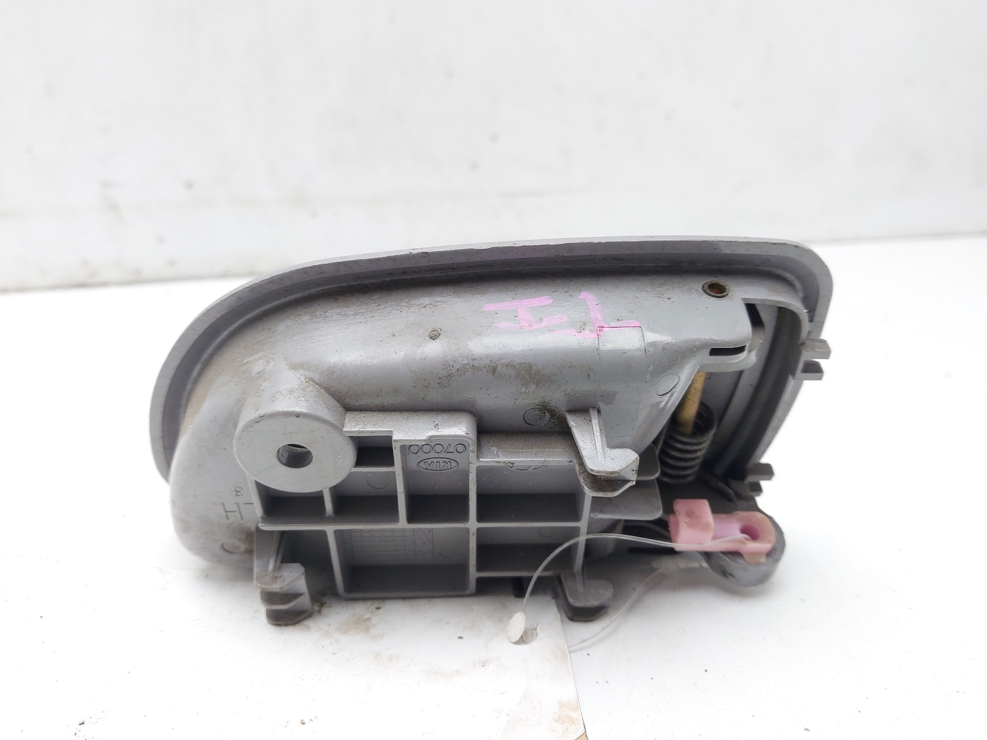 RENAULT Picanto 1 generation (2004-2011) Left Rear Internal Opening Handle 8261007000 24757730