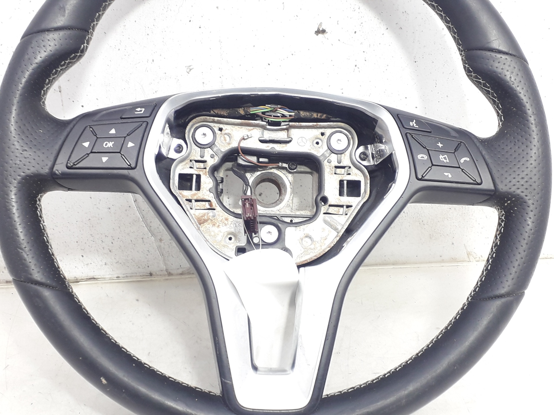 MERCEDES-BENZ A-Class W176 (2012-2018) Steering Wheel A21846019189E38 18774624