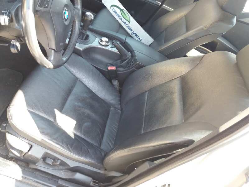 BMW 5 Series E60/E61 (2003-2010) Priekinių kairių durų vidinis rankenos rėmelis 70342879 20173794