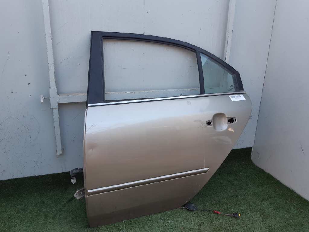 HYUNDAI Sonata 4 generation (1998-2012) Rear Left Door 770033K010 20190153