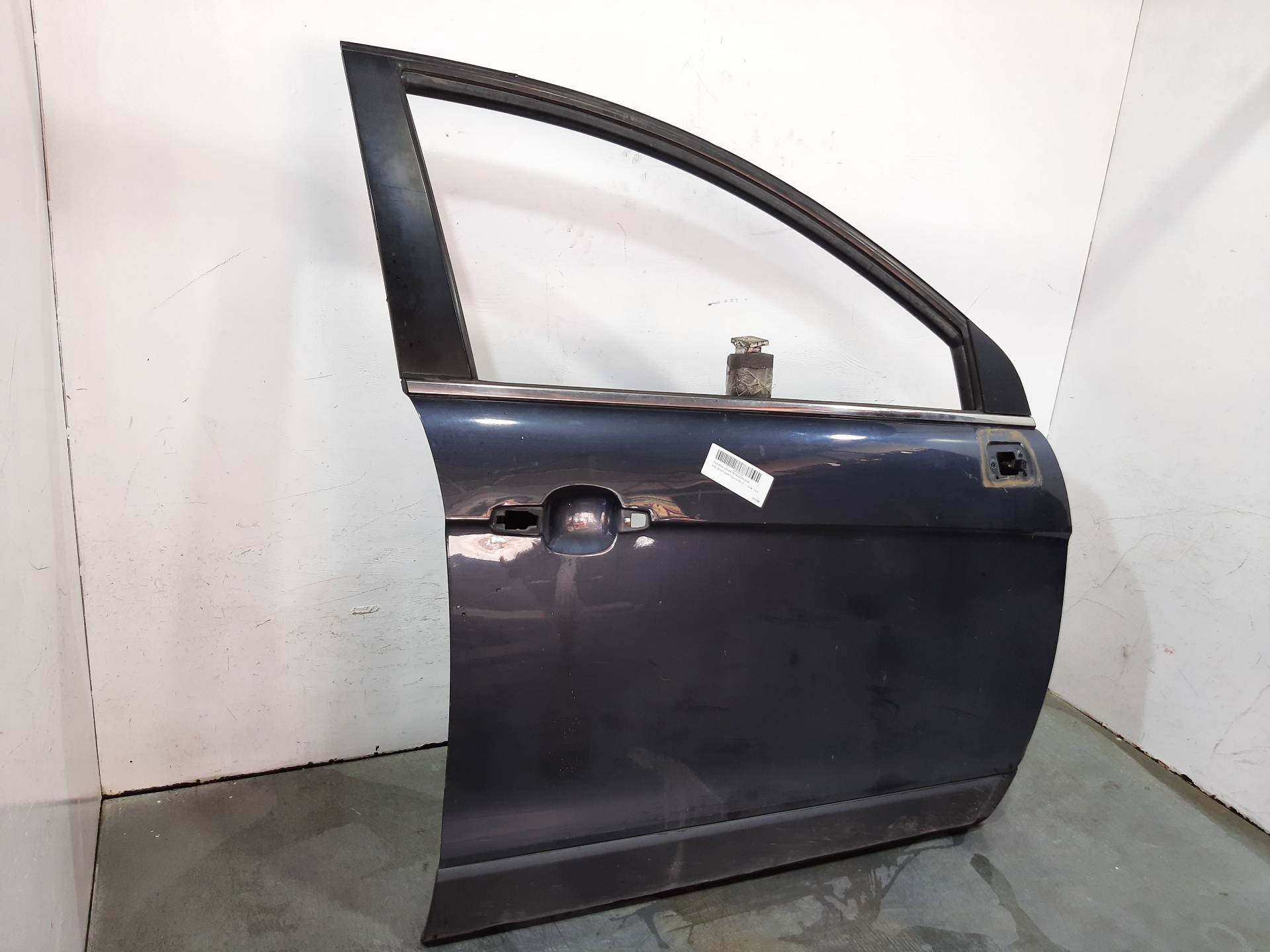 MITSUBISHI Captiva 1 generation (2006-2018) Front Right Door 42352070 20663306