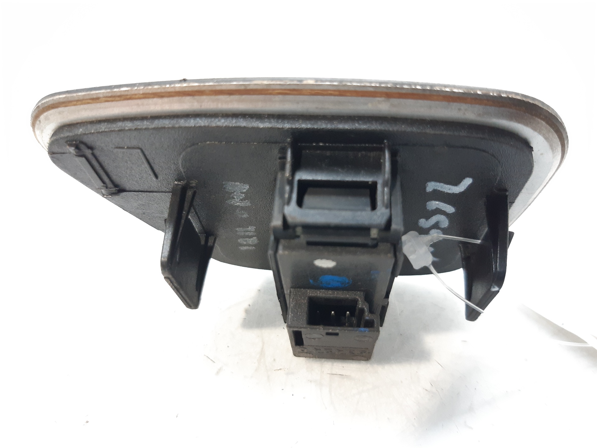 MERCEDES-BENZ E-Class W210 (1995-2002) Rear Right Door Window Control Switch 2108200510 18782819