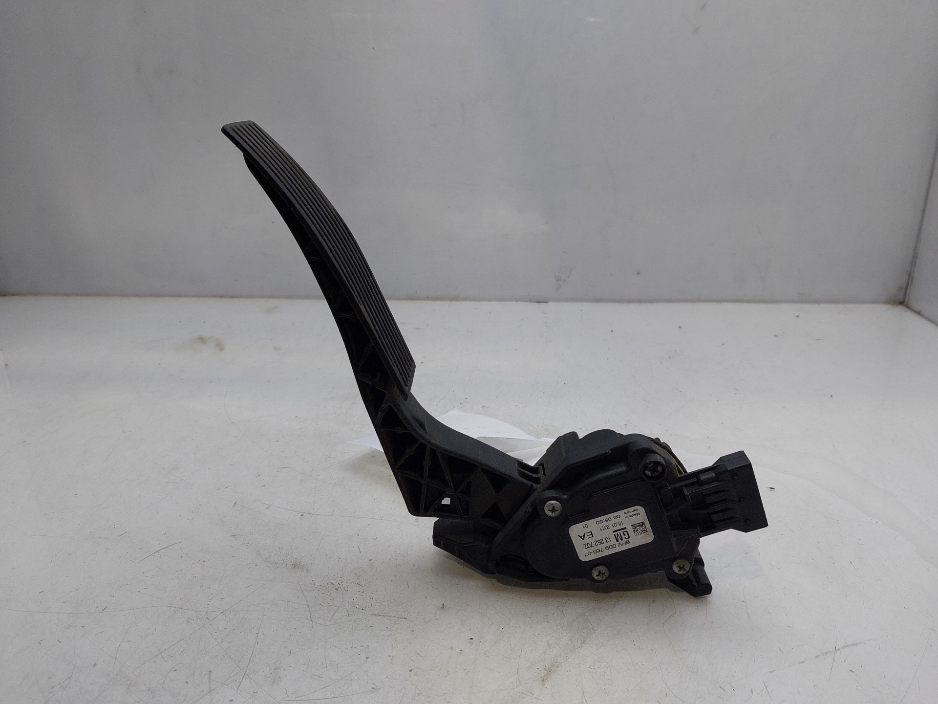 OPEL Astra J (2009-2020) Citas virsbūves detaļas 13252702 23776915