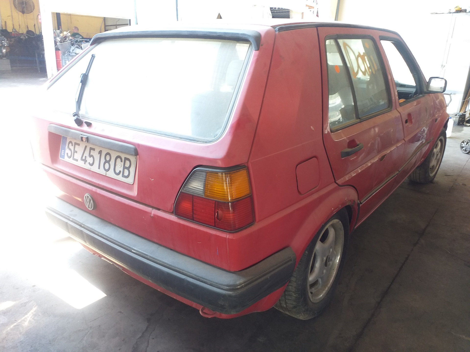 VOLKSWAGEN Golf 2 generation (1983-1992) Vänster bakre inre öppningshandtag 321837235A 24129542