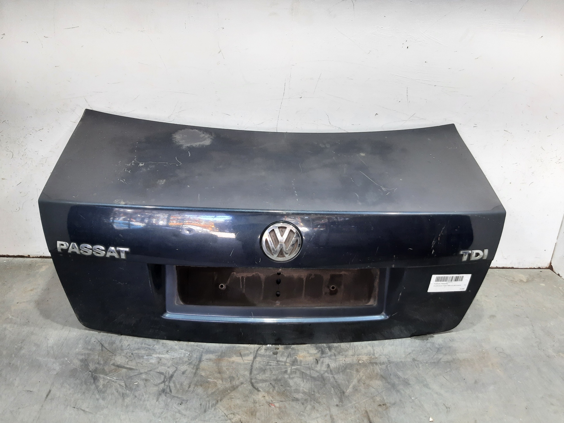 VOLKSWAGEN Passat B5 (1996-2005) Galinis dangtis 3B5827025AK 21000414