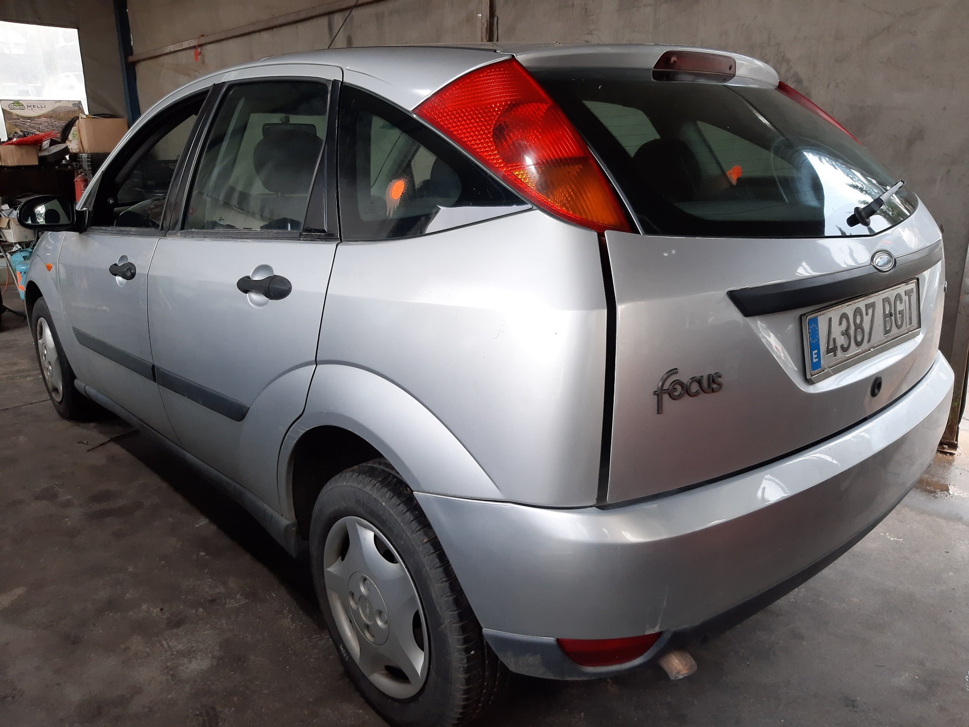 PEUGEOT Focus 1 generation (1998-2010) Ostatné časti karosérie XS4H3K354A 20148325