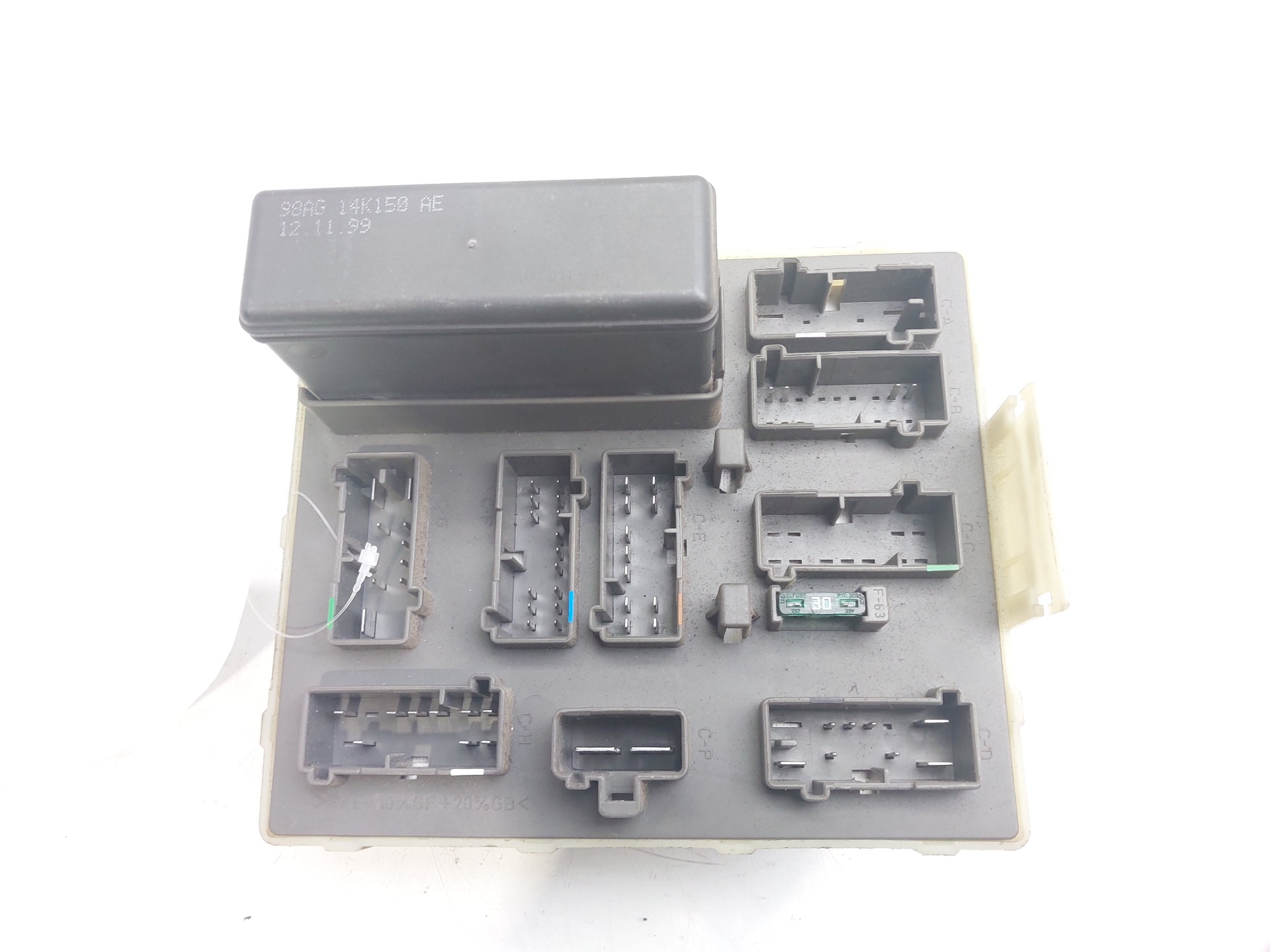 FORD Focus 1 generation (1998-2010) Fuse Box 98AG14K150AE 22639307