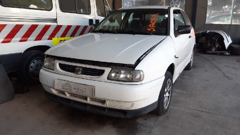 NISSAN Cordoba 1 generation (1993-2003) Передний левый указатель поворота 6K0953049 20196901