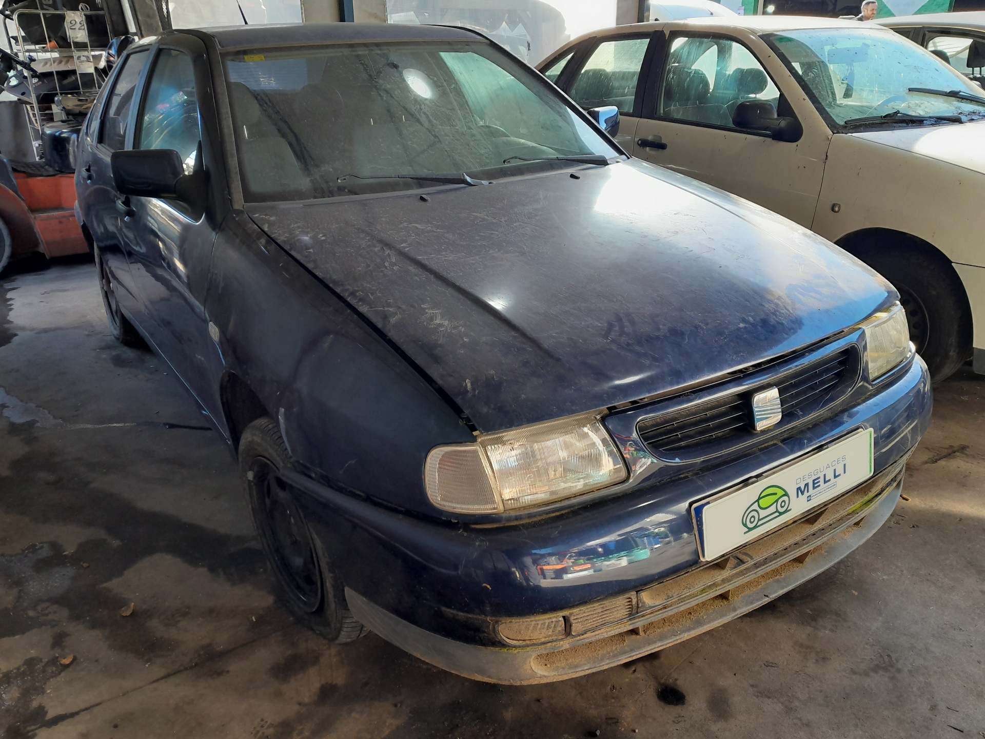 SEAT Ibiza 2 generation (1993-2002) Priekinis dešinys saugos diržas 6N4857706 20690041