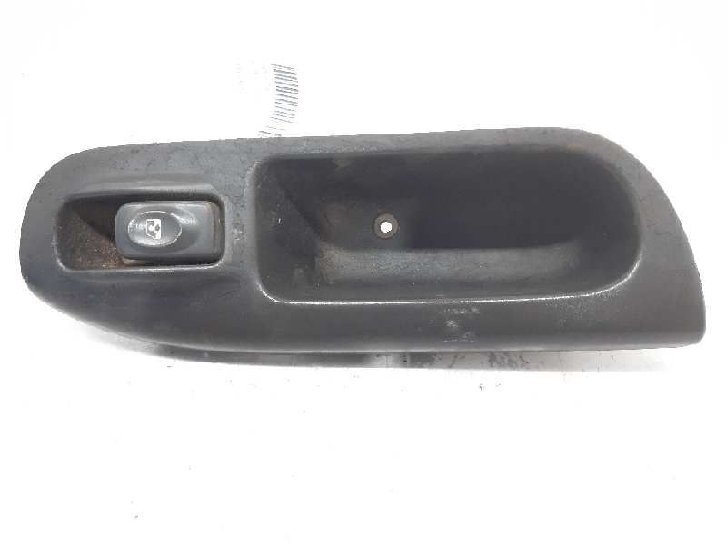 VOLVO Scenic 1 generation (1996-2003) Front Right Door Window Switch 7700432962 21011533