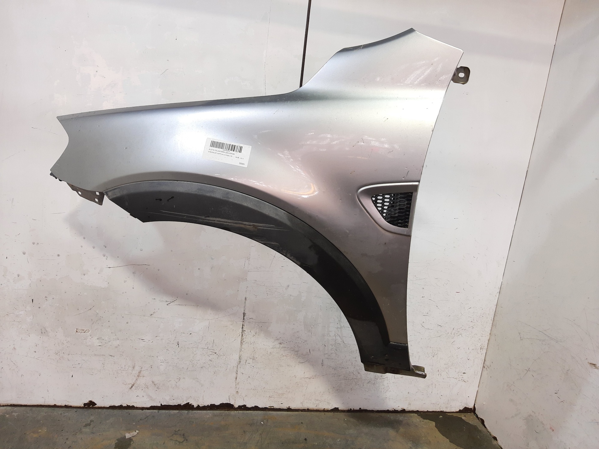 CHEVROLET Captiva 1 generation (2006-2018) Front Left Fender 96624392 23060014