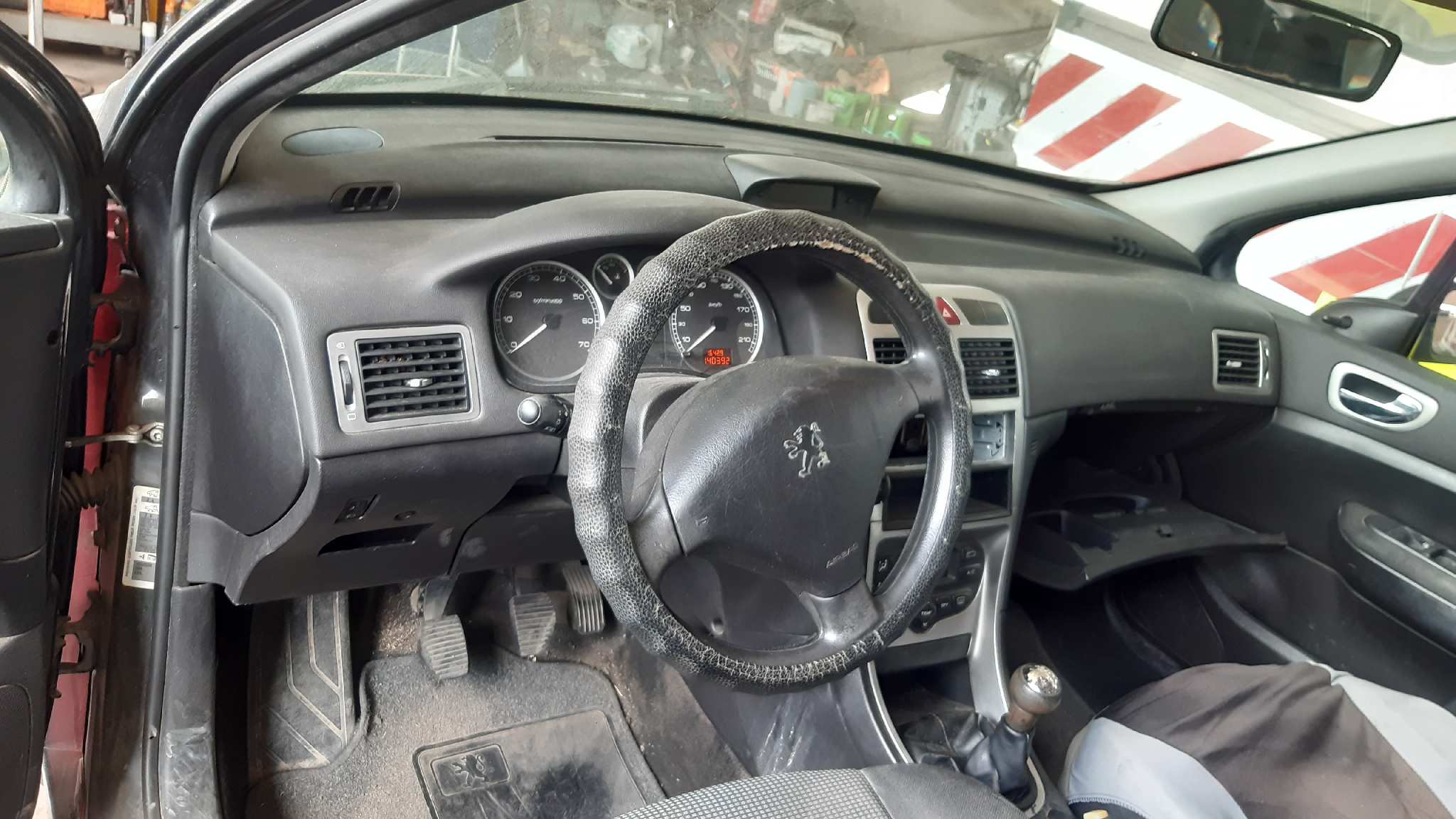 PEUGEOT 307 1 generation (2001-2008) Priekinių dešinių durų stiklo pakelėjas 9222K0 18529829