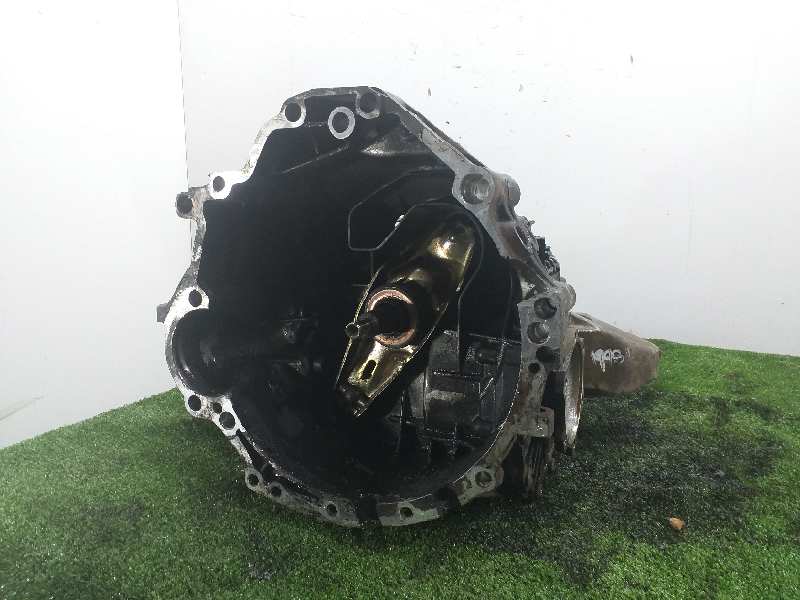 AUDI A4 B5/8D (1994-2001) Gearbox DHF 24883077
