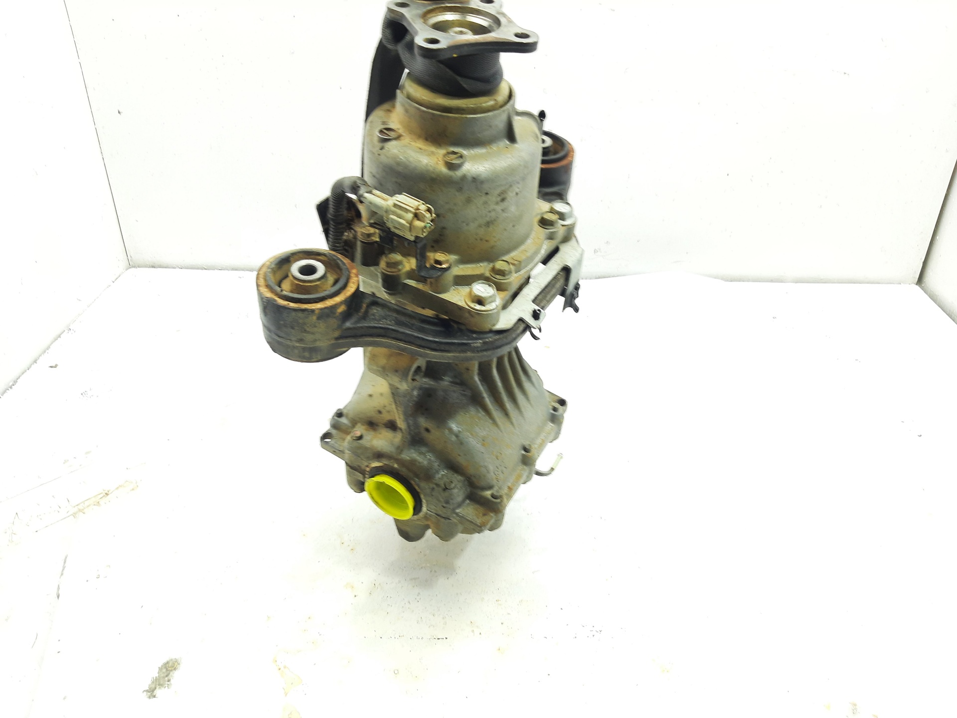 NISSAN X-Trail T31 (2007-2014) Bakre differential 38310CA000 25386704