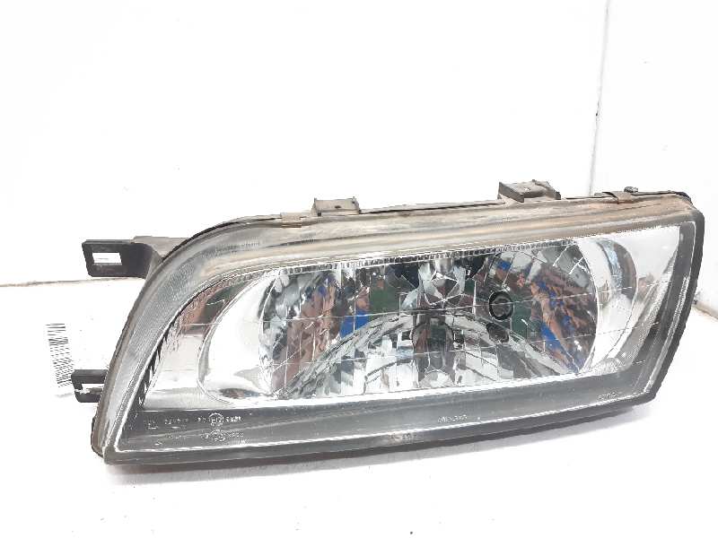 NISSAN Almera N15 (1995-2000) Front Left Headlight 260601N726 18514452