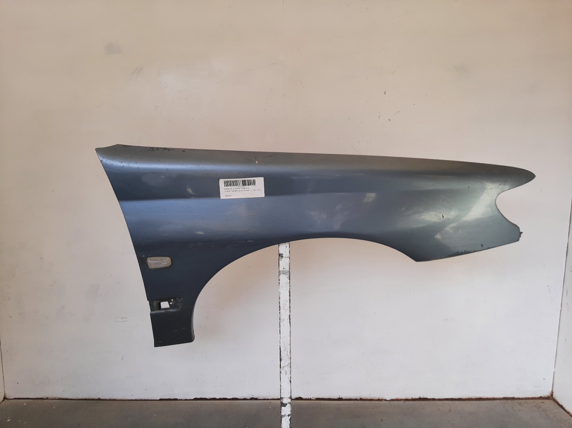 PEUGEOT 406 1 generation (1995-2004) Front Right Fender 7841L6 18800626