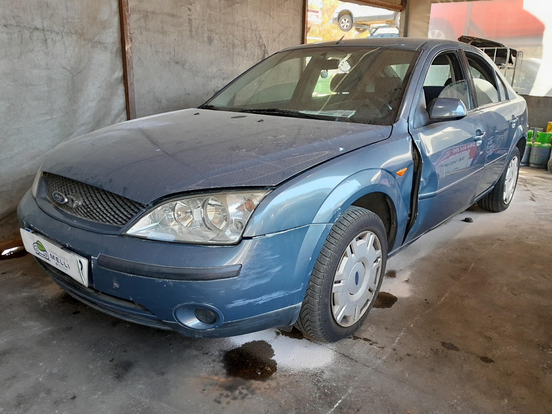 FIAT Mondeo 3 generation (2000-2007) Левая противотуманка переднего бампера 1S7115K202AC 23015768