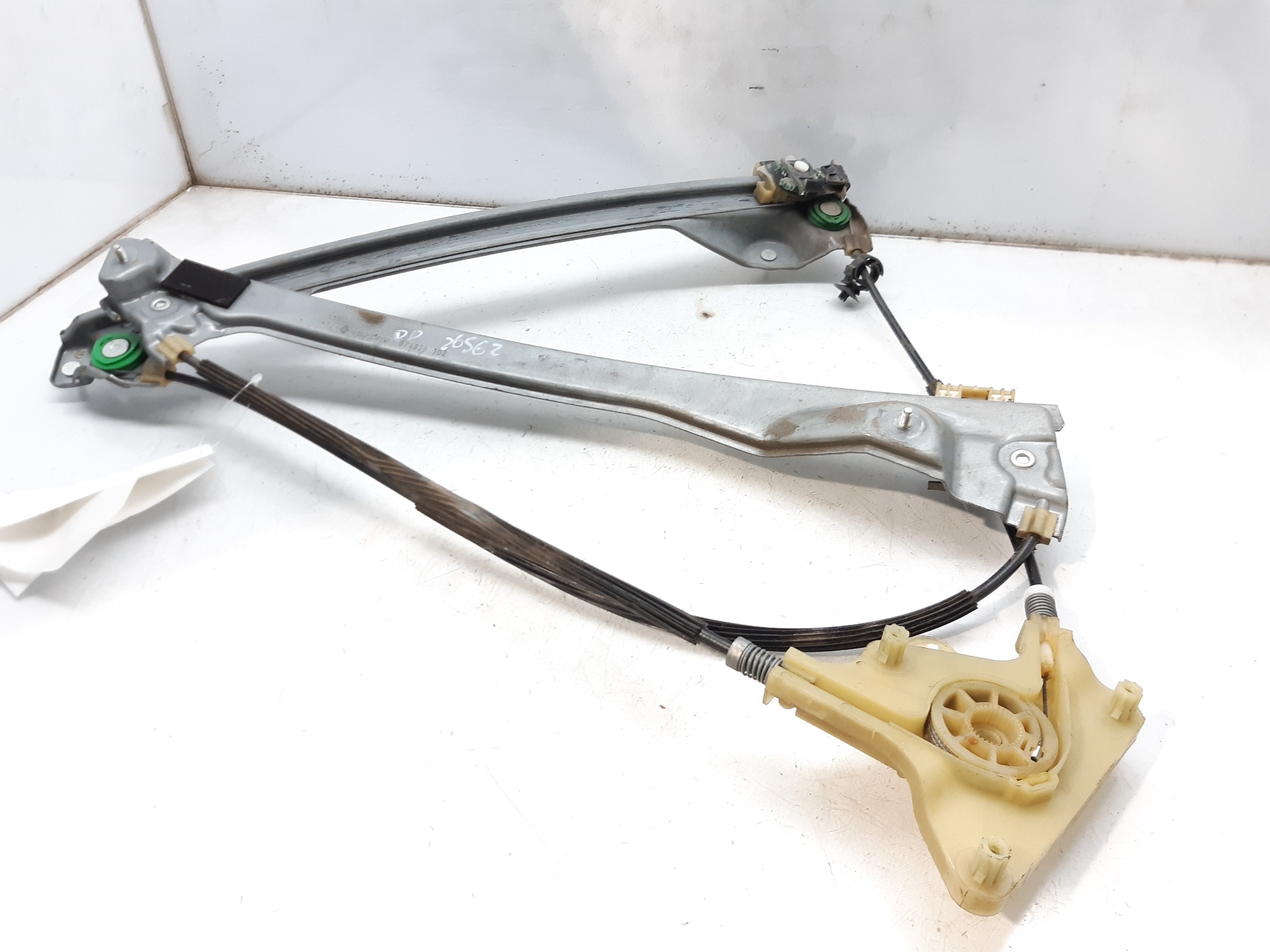 RENAULT Laguna 3 generation (2007-2015) Front Right Door Window Regulator 807000002R 18775845