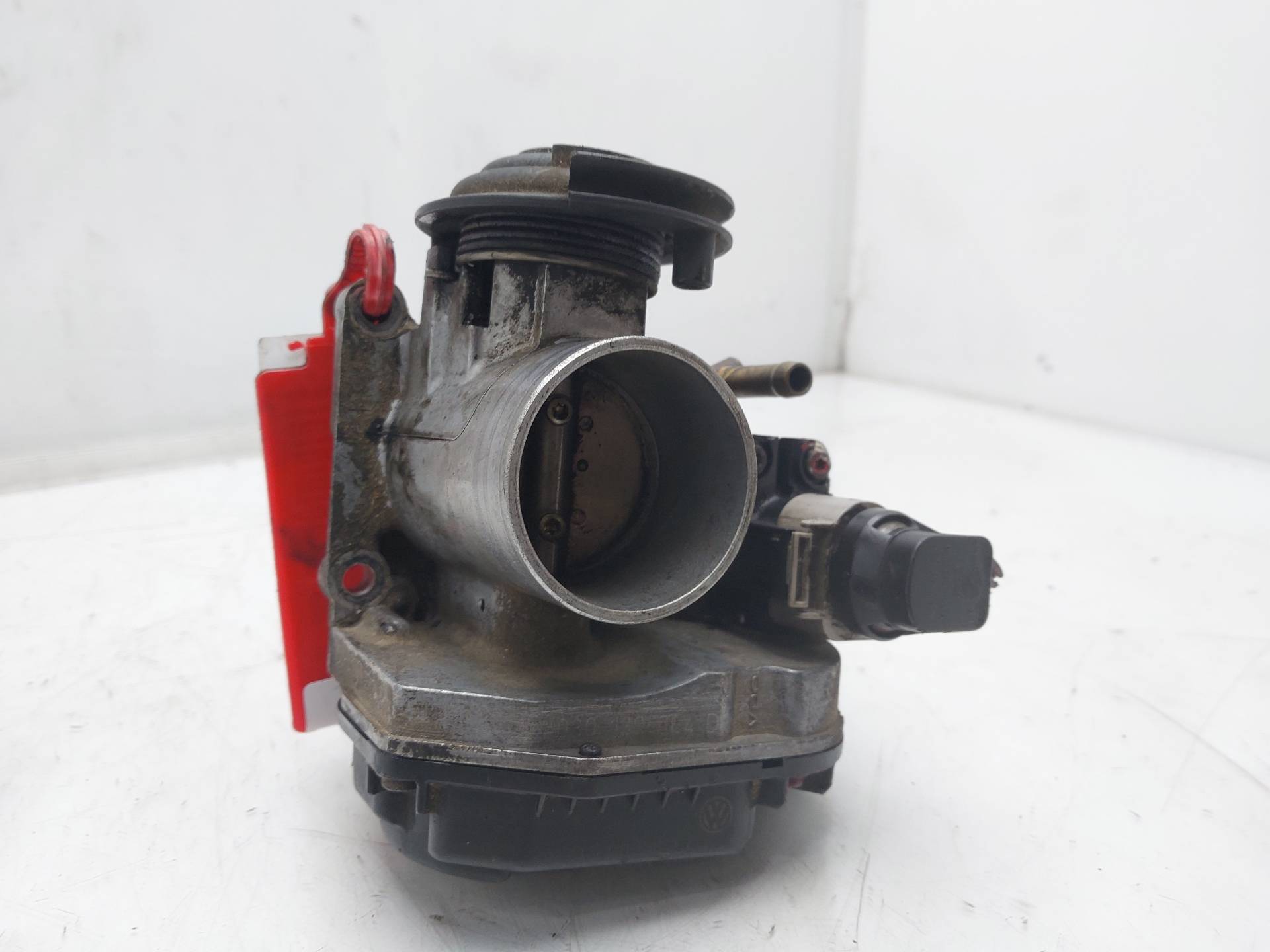 VOLKSWAGEN Golf 4 generation (1997-2006) Throttle Body 038129637 24833315