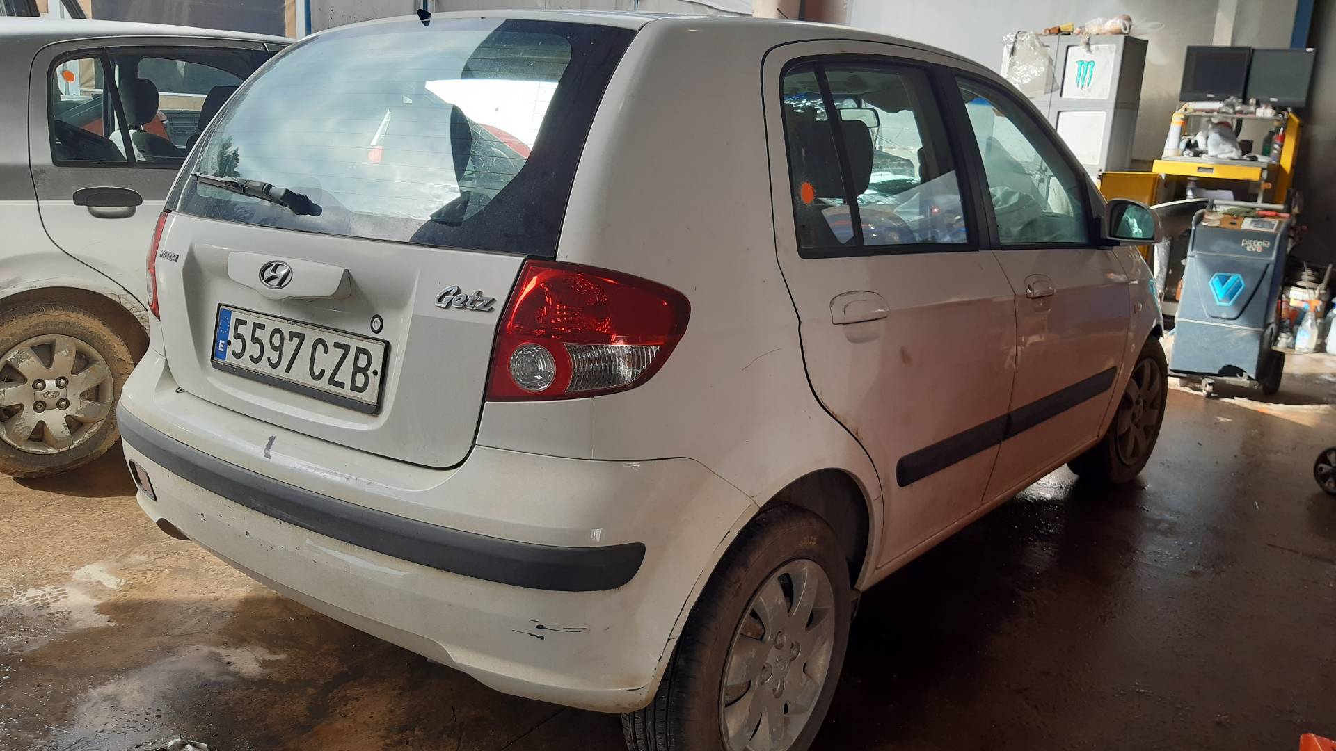 HYUNDAI Getz 1 generation (2002-2011) Pravé krídlo zrkadlo 012190 18649010