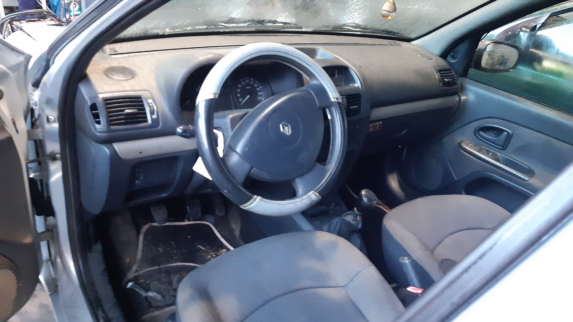 RENAULT Clio 2 generation (1998-2013) Другие кузовные детали 8200060918 18773285