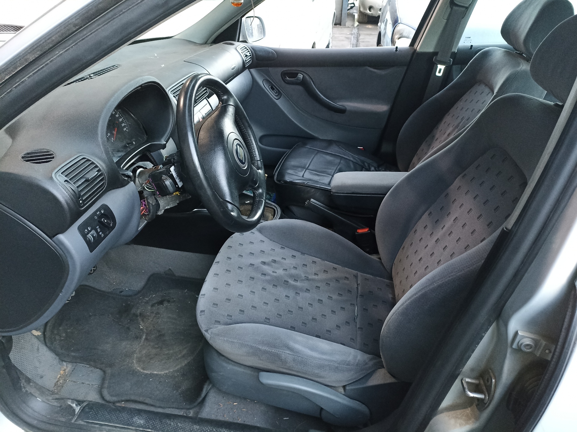 SEAT Toledo 2 generation (1999-2006) Кнопка стеклоподъемника задней правой двери 1M0959855 22424170