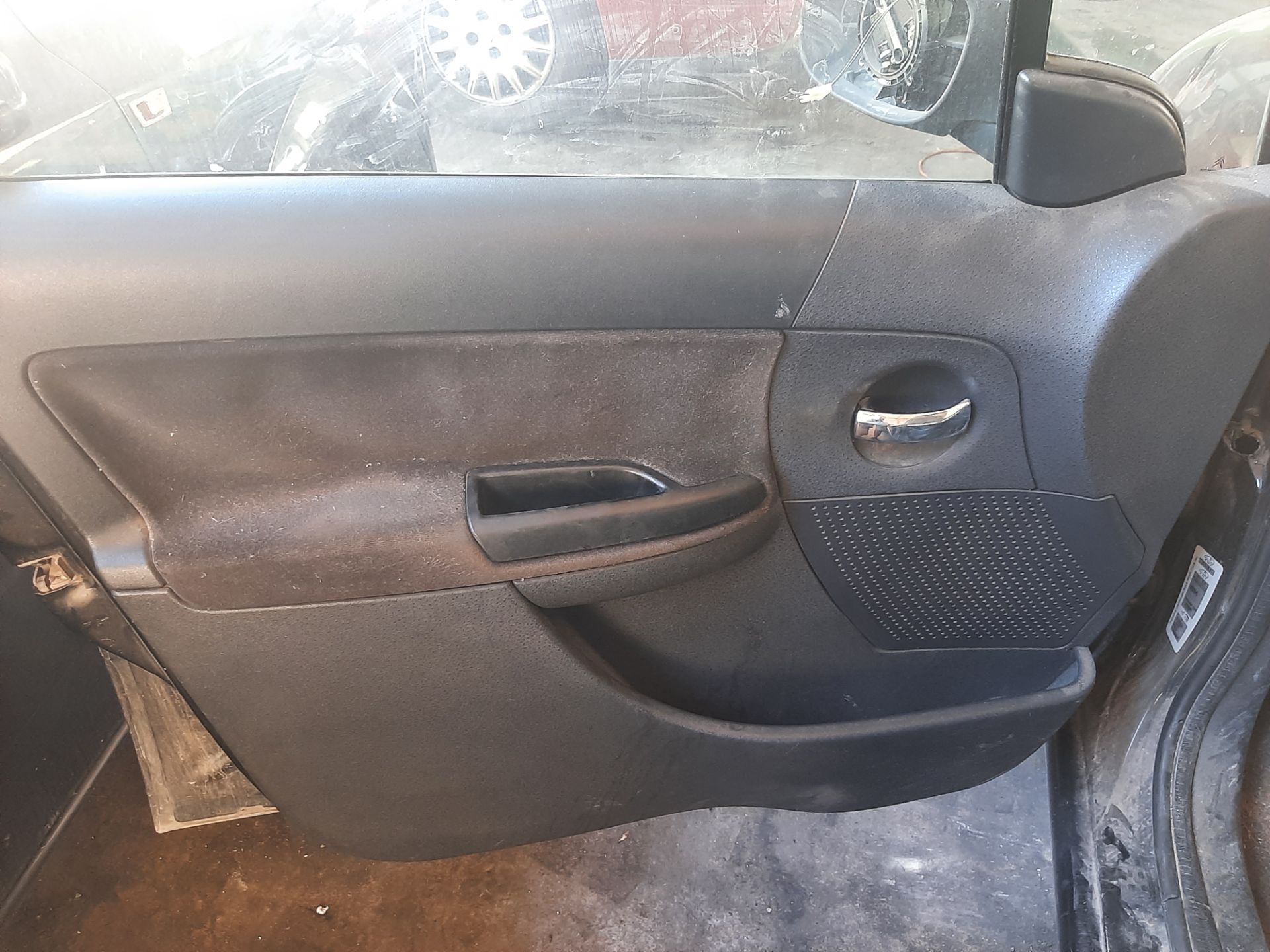 CITROËN C3 1 generation (2002-2010) Front Left Door 9002Y4 25703537