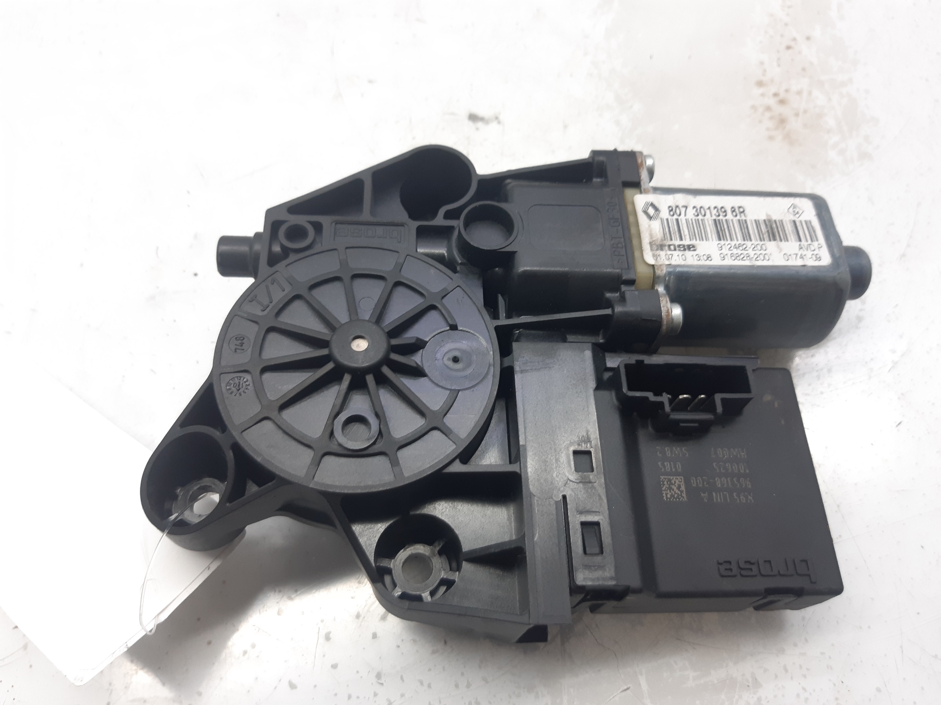 RENAULT Megane 3 generation (2008-2020) Motor de control geam ușă dreapta față 807301396R 18647245