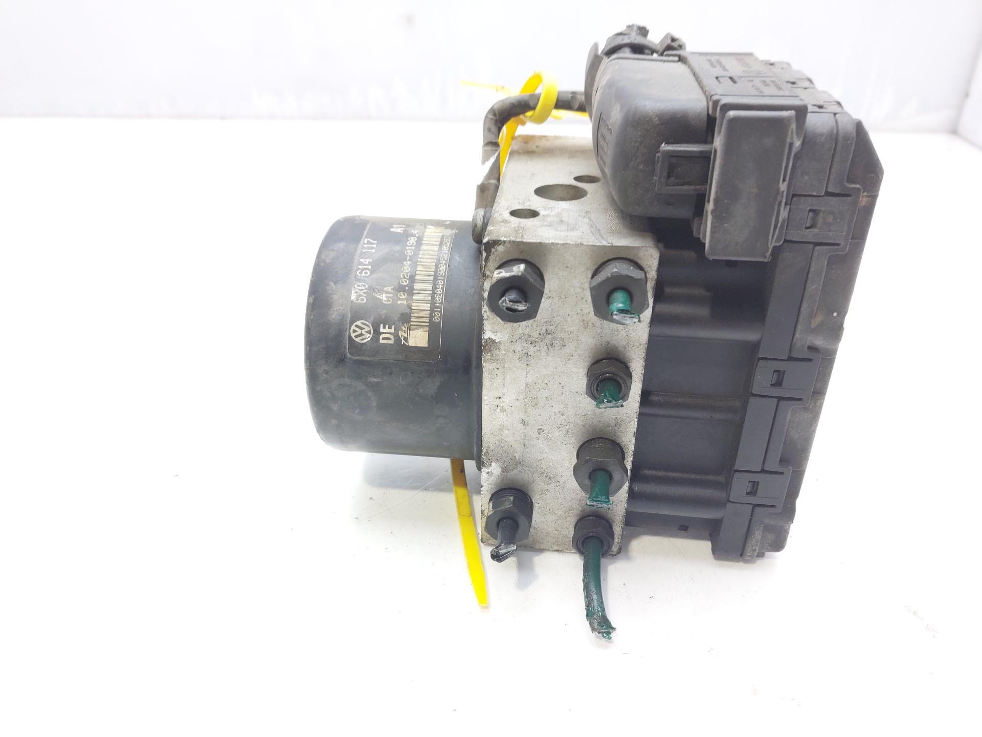 SEAT Ibiza 2 generation (1993-2002) ABS Pump 6X0614117 23013628