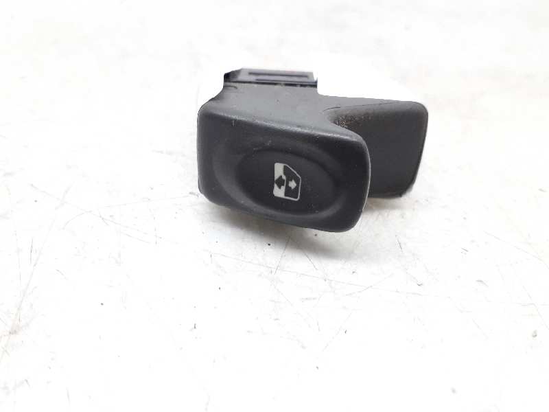 RENAULT Megane 1 generation (1995-2003) Front Right Door Window Switch 015 20193959