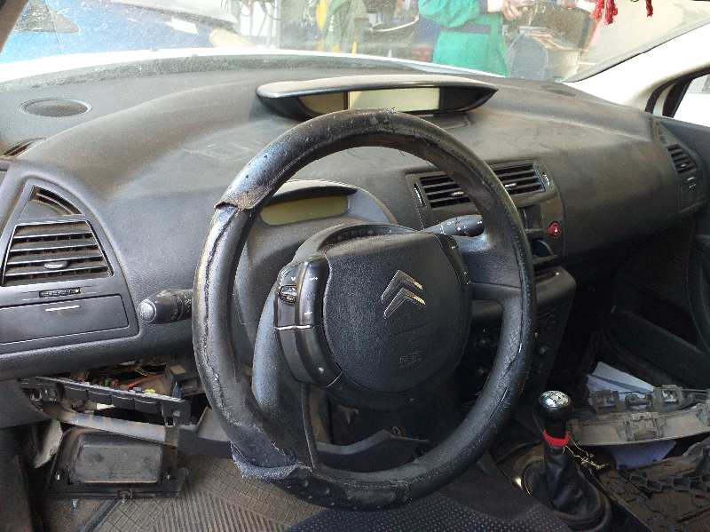 CITROËN C4 1 generation (2004-2011) Braț de control inferior dreapta față 1643188980 18556715