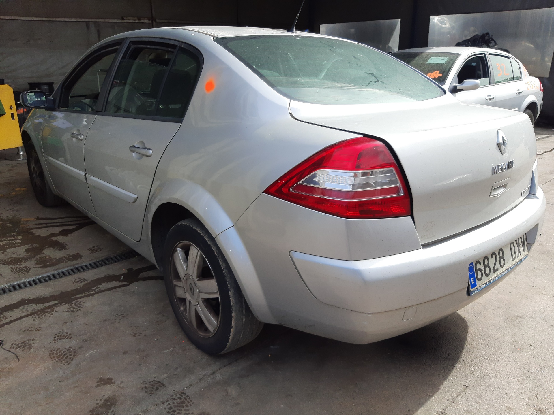 RENAULT Megane 2 generation (2002-2012) Зеркало передней левой двери 8200219925 20489780