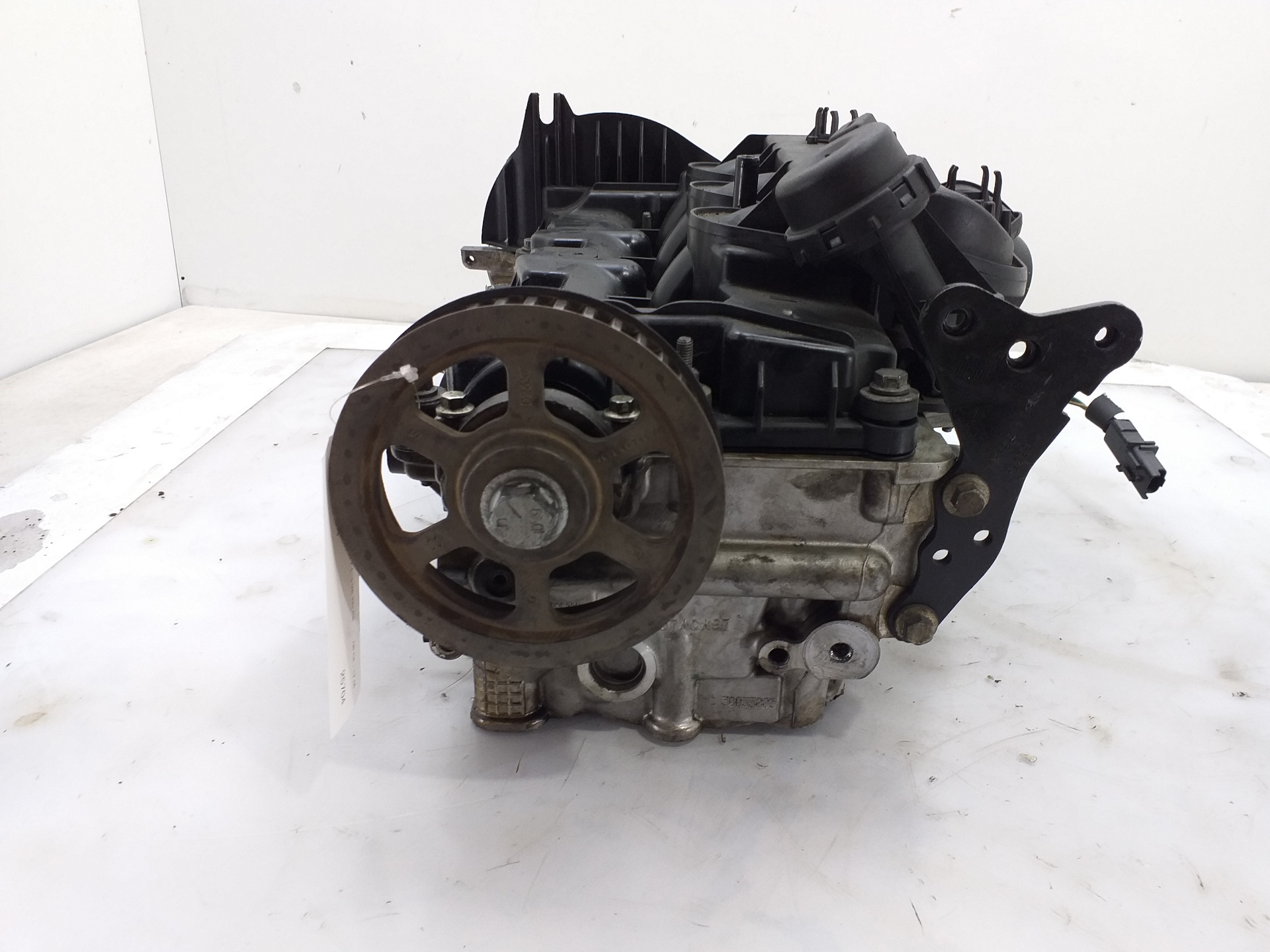 LAND ROVER Discovery 4 generation (2009-2016) Chiulasă motor 4R8Q6C064 18749922