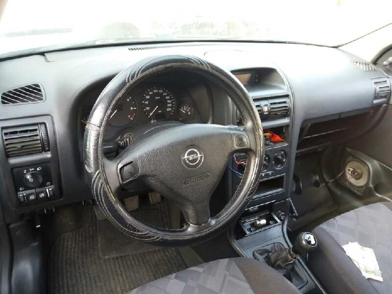 OPEL Astra H (2004-2014) Вентилятор диффузора 0130303245 24082196