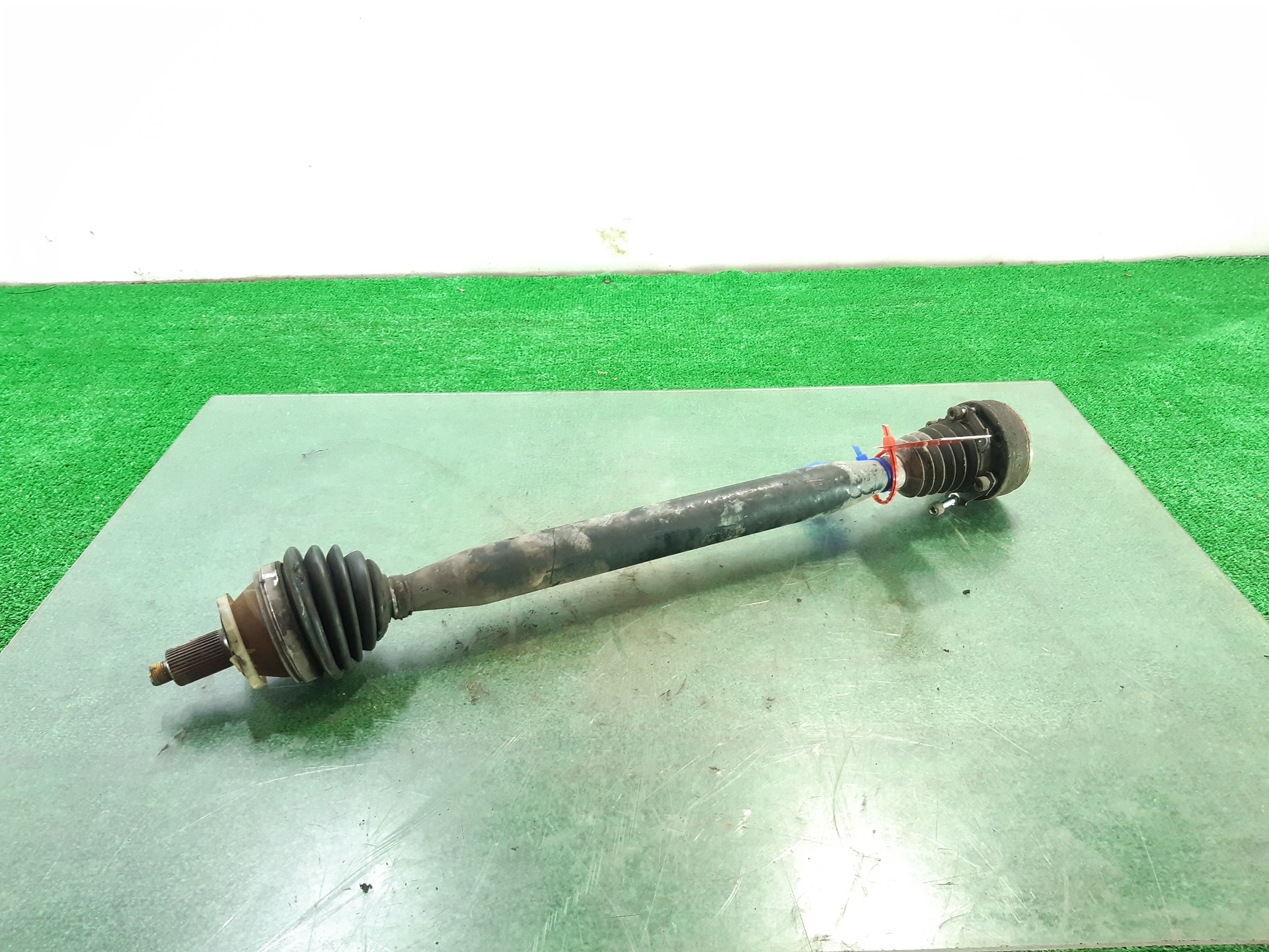 SEAT Cordoba 2 generation (1999-2009) Front Right Driveshaft 6Q0407272BD 24051677