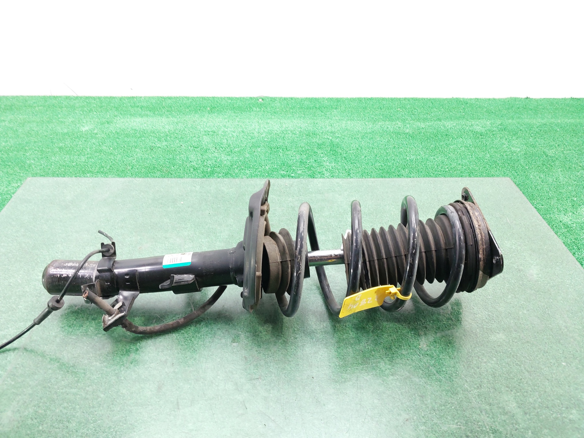 NISSAN Qashqai 2 generation (2013-2023) Front Right Shock Absorber E4302HV01A 23078305