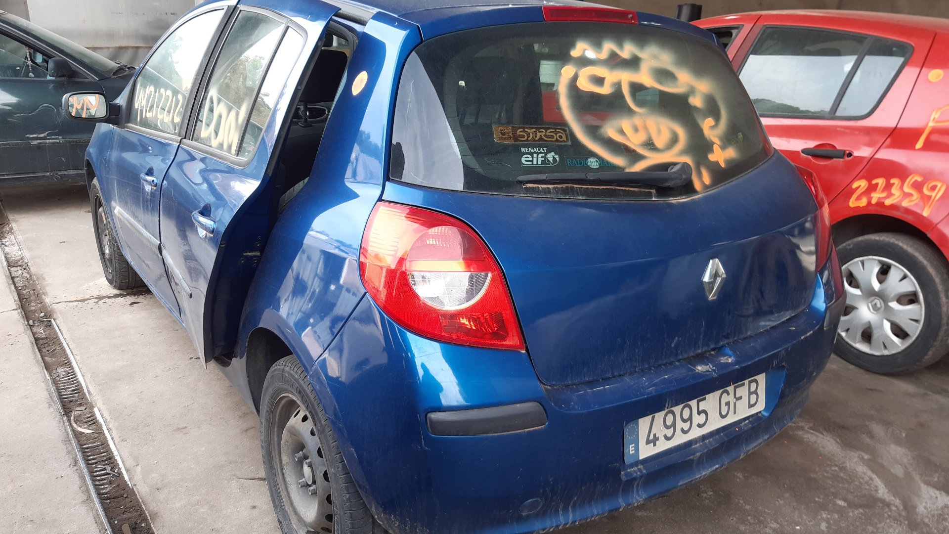 RENAULT Clio 3 generation (2005-2012) Наружная ручка задней левой двери 7701475753 22018936