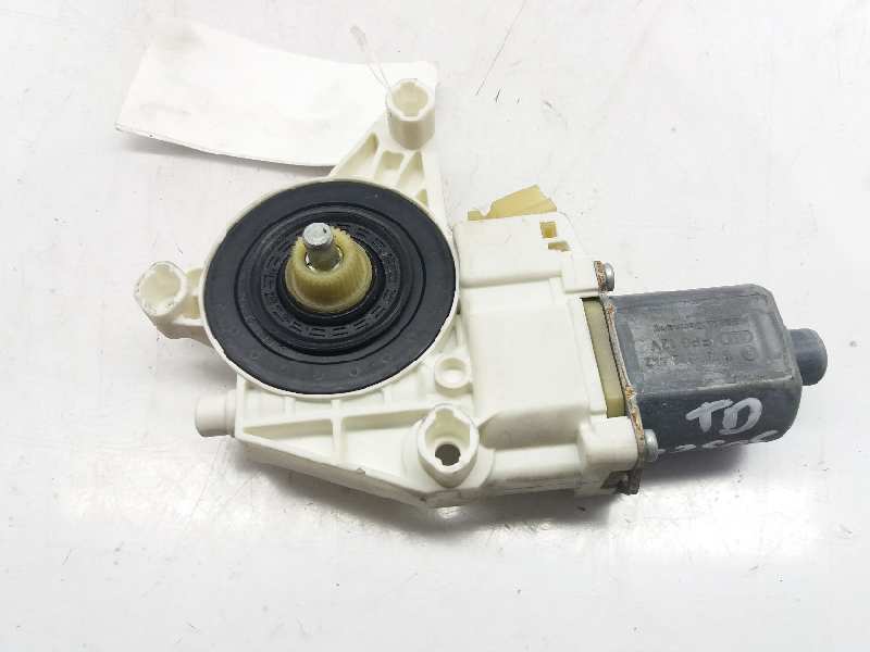 MERCEDES-BENZ C-Class W204/S204/C204 (2004-2015) Rear Right Door Window Control Motor 2048200642 20172872