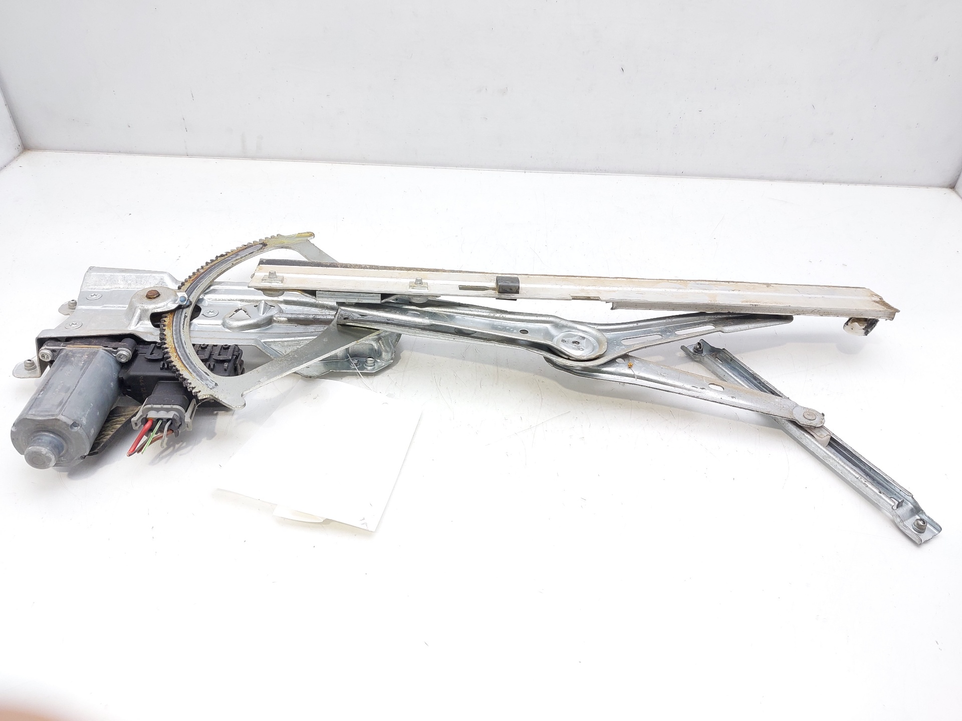 OPEL Astra J (2009-2020) Regulator de geam ușă stânga față 13100417 20700127