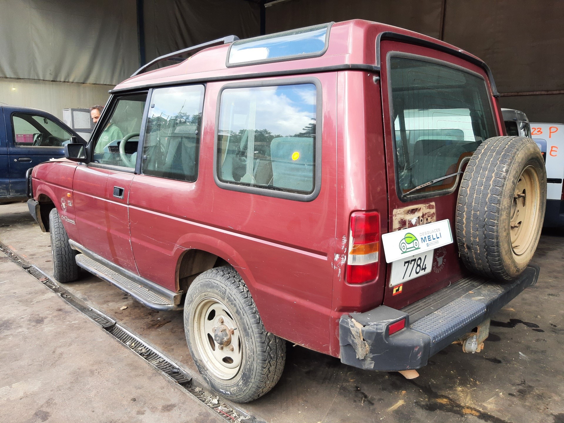 LAND ROVER Discovery 1 generation (1989-1997) Стеклоподъемник передней левой двери 0130821083 24760046