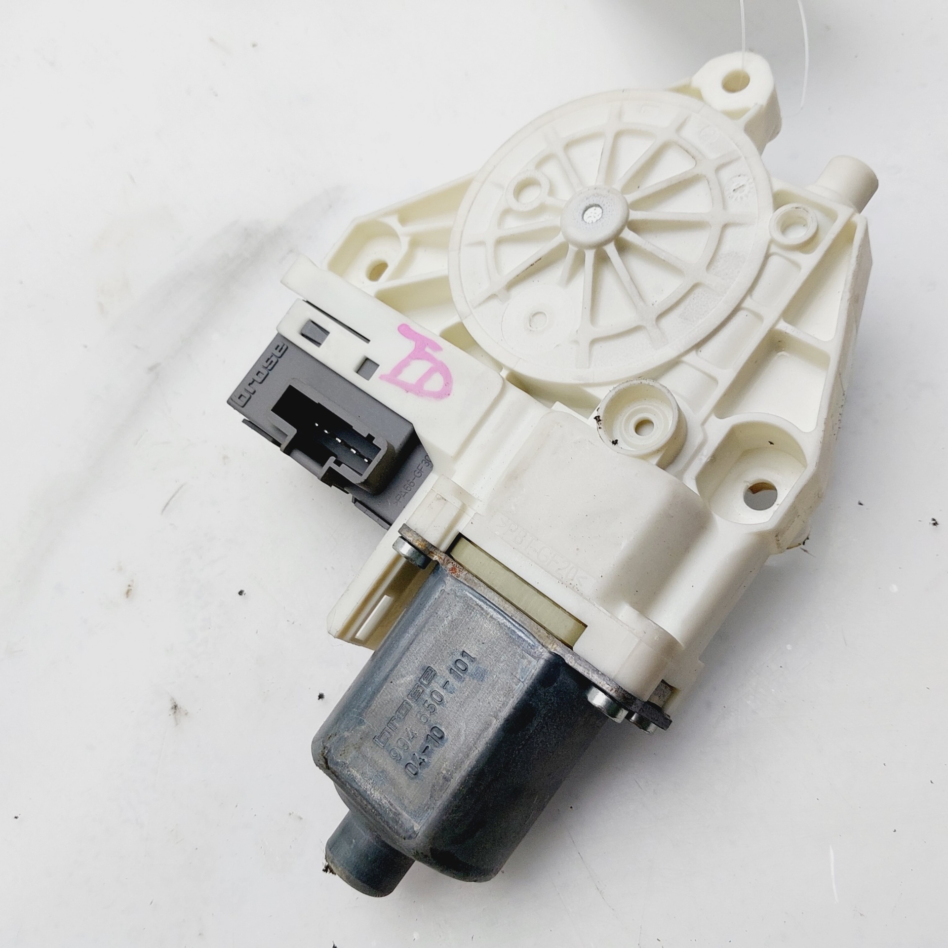 VAUXHALL 407 1 generation (2004-2010) Rear Right Door Window Control Motor 0130822200 25216226