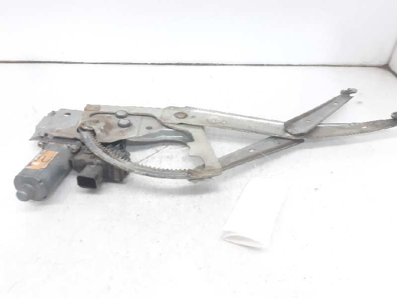 OPEL Corsa C (2000-2006) Priekšējo kreiso durvju logu pacēlājs 93186826 18436351