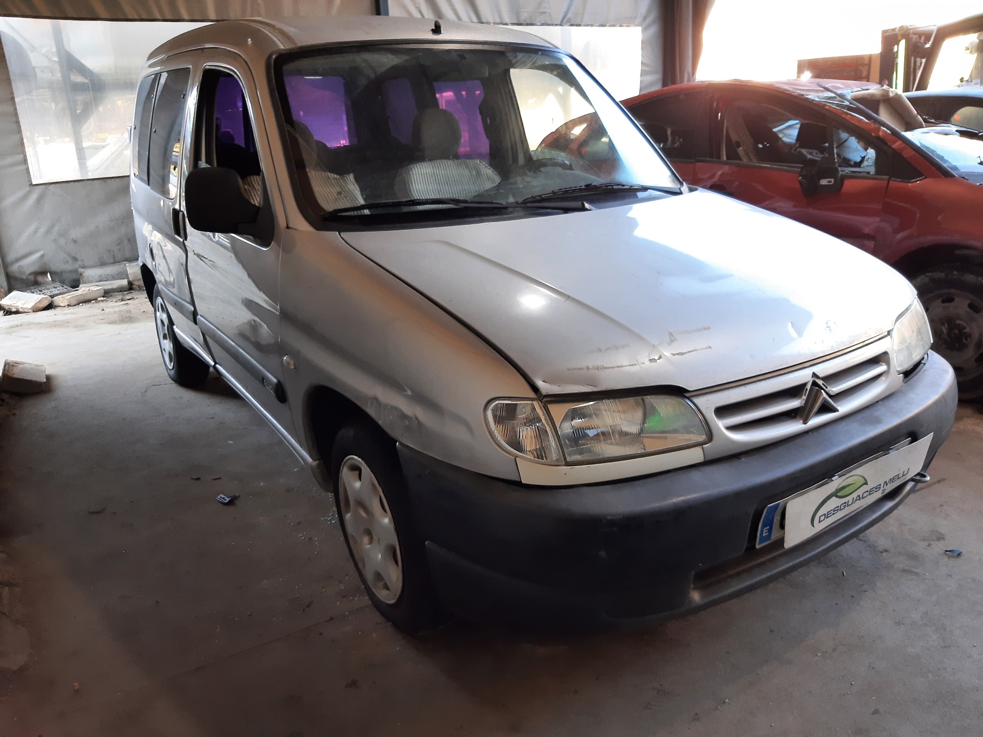 CITROËN Berlingo 1 generation (1996-2012) Защита от солнца левая 8143WE 24054302