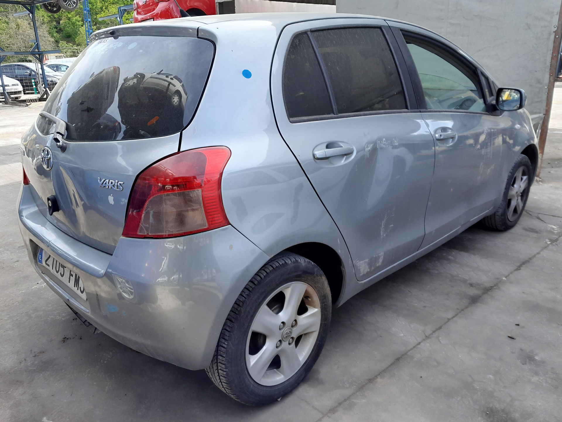 TOYOTA Yaris 2 generation (2005-2012) Vasen taka sisäinen avauskahva 692060D90 24122400