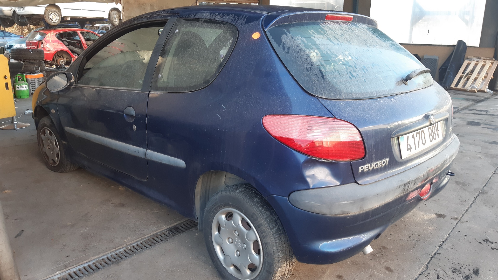 PEUGEOT 206 1 generation (1998-2009) Aizmugurējais buferis 7013L0 18800618