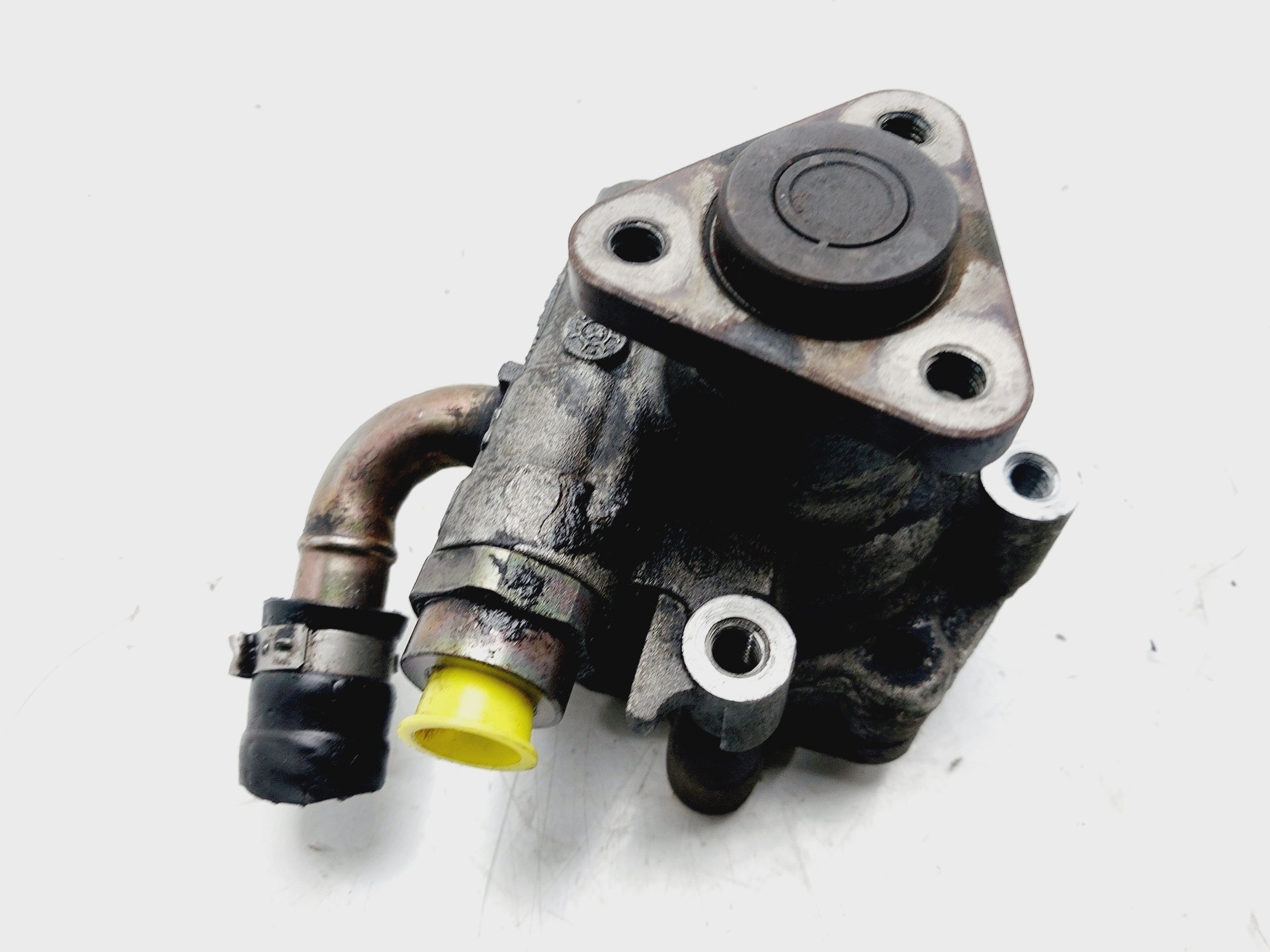 VOLKSWAGEN Passat B5 (1996-2005) Power Steering Pump 8D0145177D 27323555