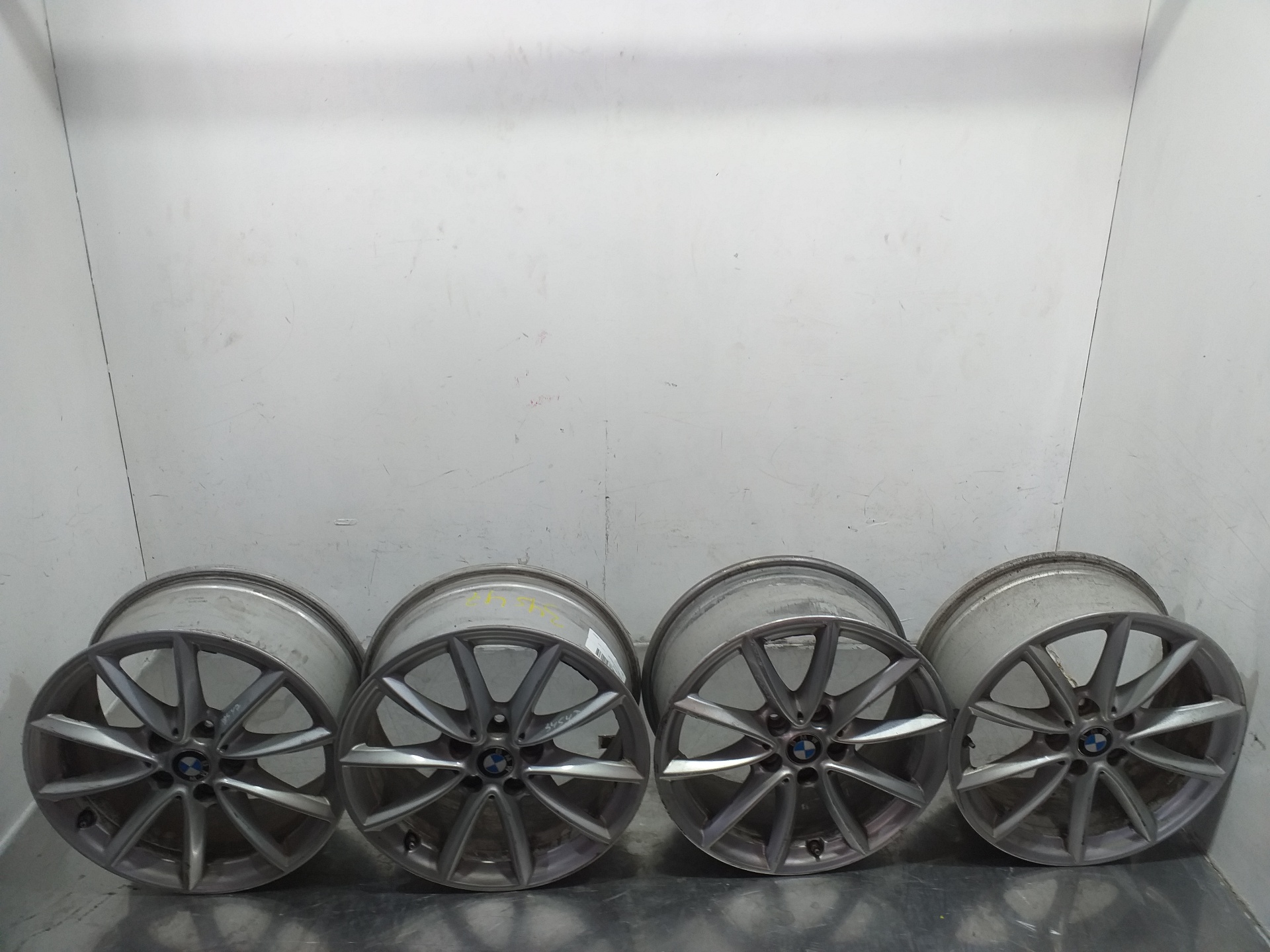 BMW X1 F48/F49 (2015-2023) Wheel Set R17 25086998