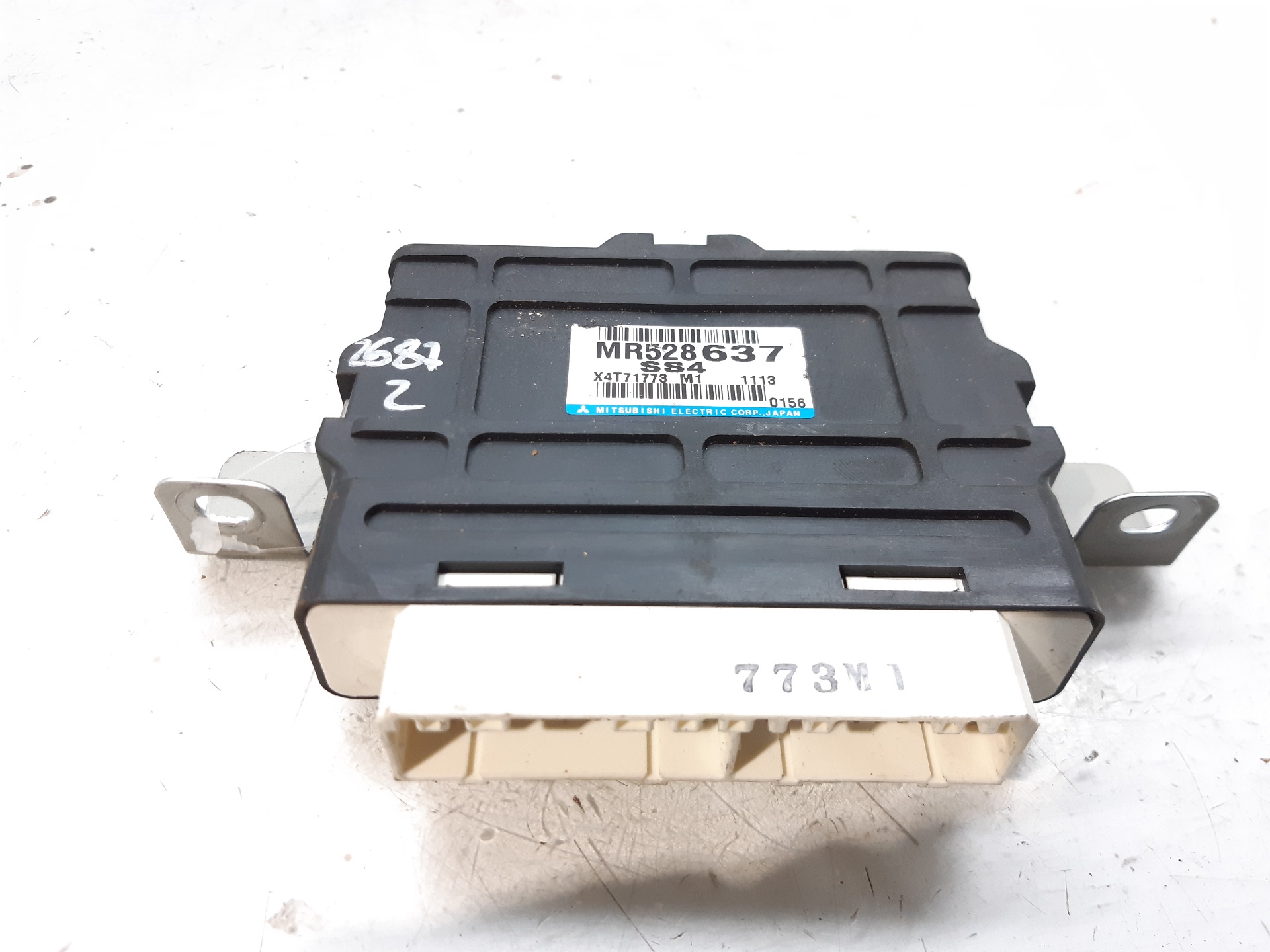 MITSUBISHI Pajero 3 generation (1999-2006) Other Control Units MR528637 22030297