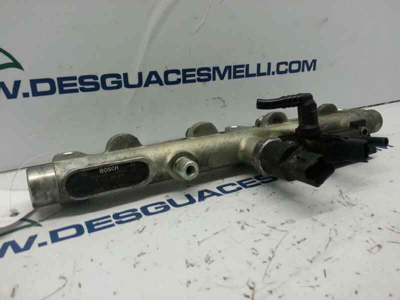 PEUGEOT 607 1 generation (2000-2008) Fuel Rail 0445214017 20165918